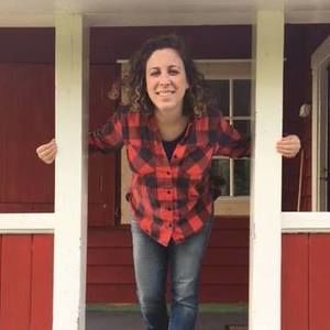 Meet your Posher, Esther